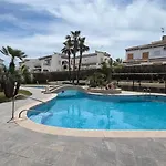 Nyaraló Lenia *